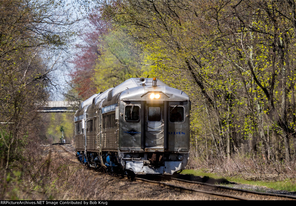 RDC's on an eastbound run-by at Gilberton